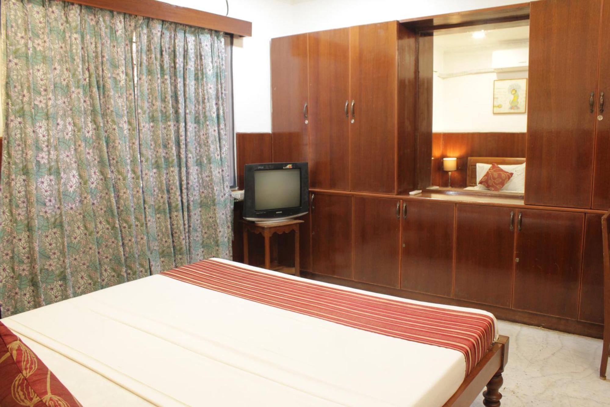 Happy Planet Bed and Breakfast Madras Buitenkant foto