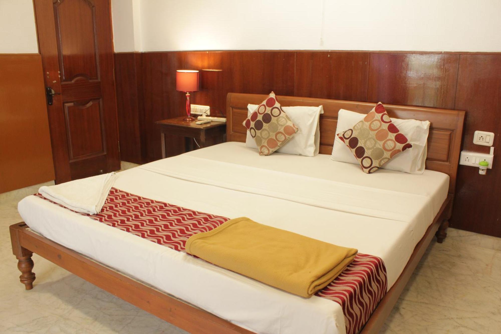 Happy Planet Bed and Breakfast Madras Buitenkant foto